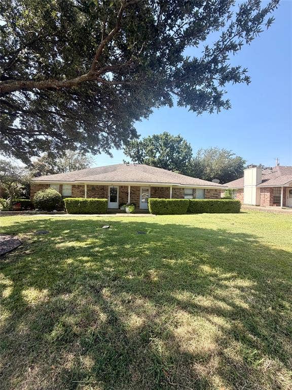 Property photo for 106 Westpark Drive N, McKinney, TX