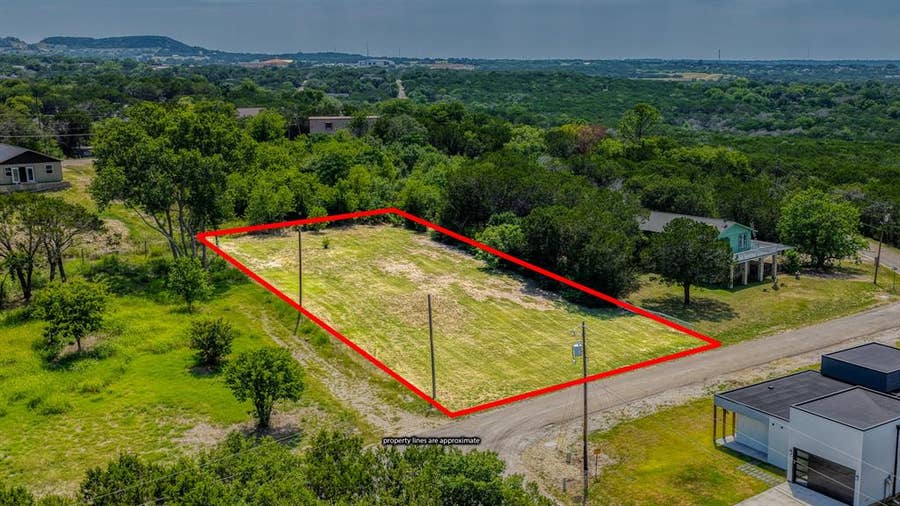 Property photo for 3504 Sleepy Water Road, Granbury, TX