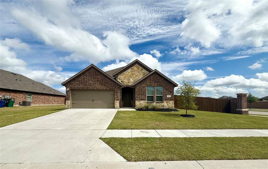 Property photo for 217 Beechwood Avenue, Fate, TX