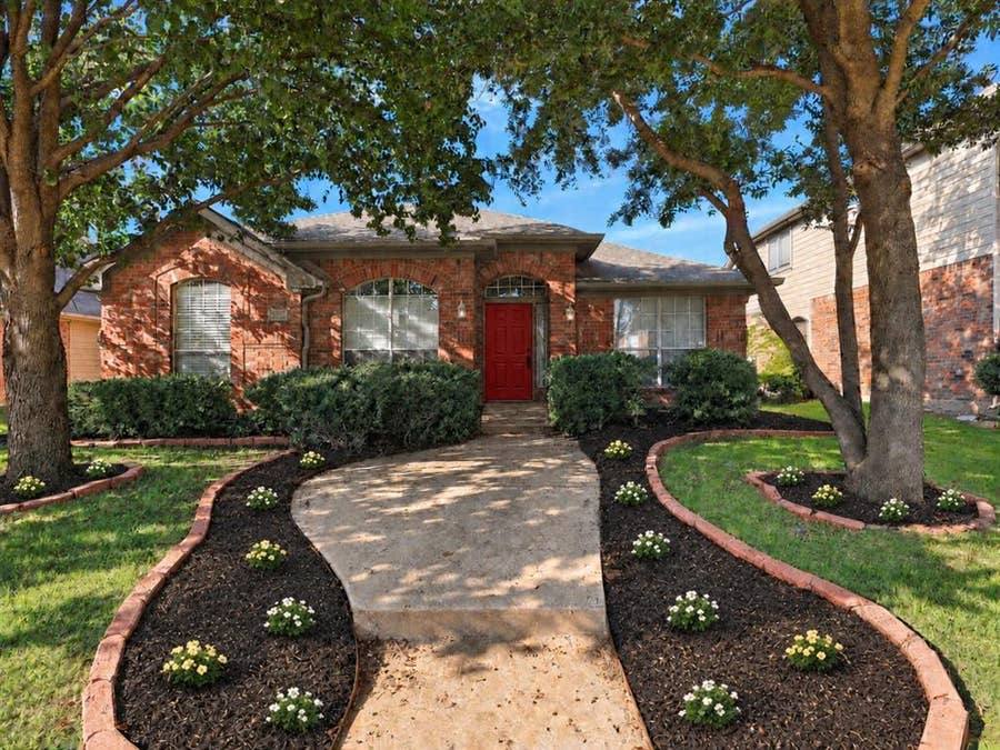 Property photo for 3812 Acacia Trail, The Colony, TX