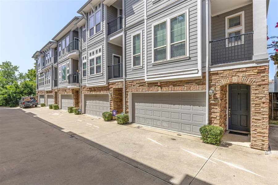 Property photo for 2326 Stutz Drive, #106, Dallas, TX