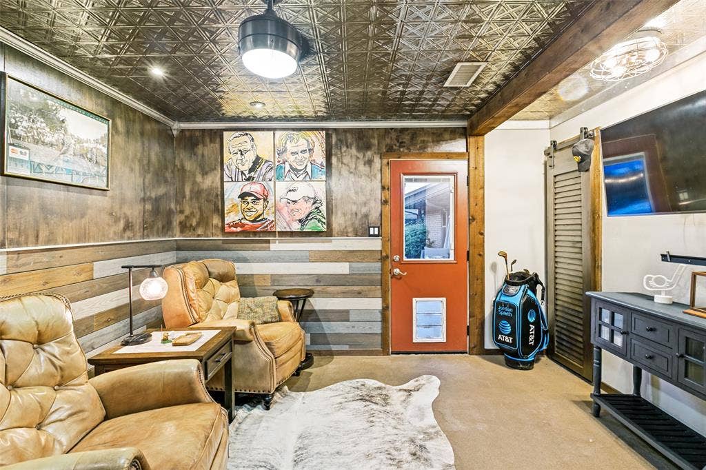 2845 Autumn Drive, Hurst, TX 76054 2845 Autumn Drive, Hurst, TX 76054