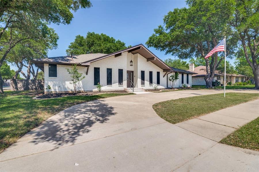 Property photo for 1901 Westshore Drive, Garland, TX