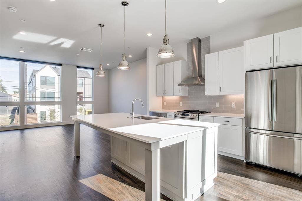 4419 Cabell Drive, #106, Dallas, TX 75204