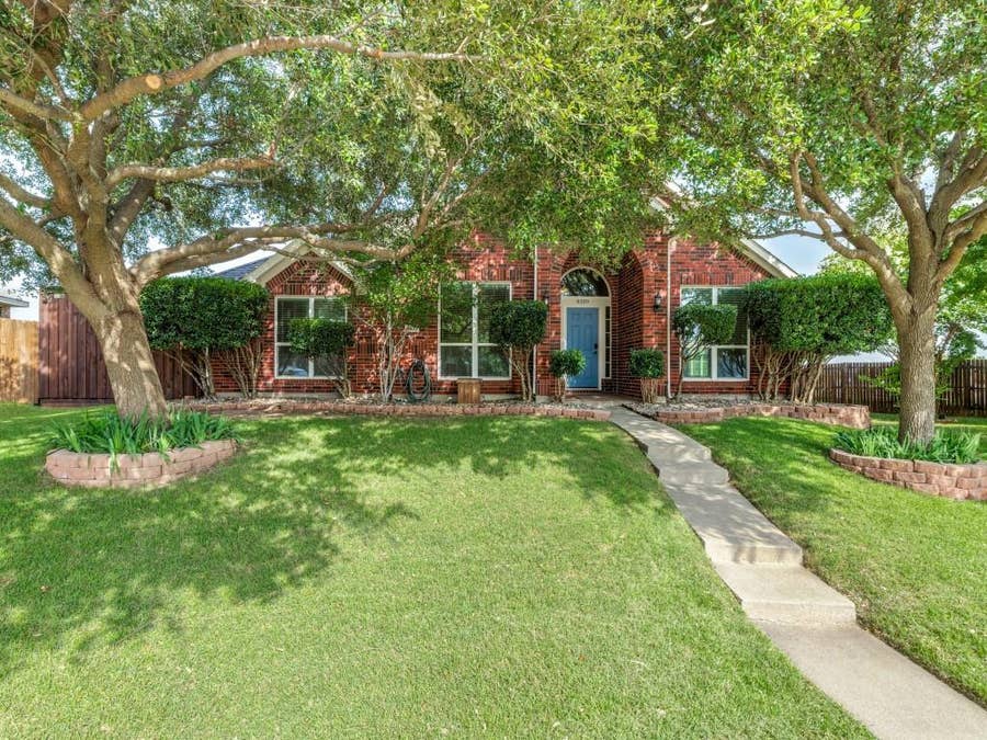 Property photo for 8509 Greenfield Drive, Frisco, TX