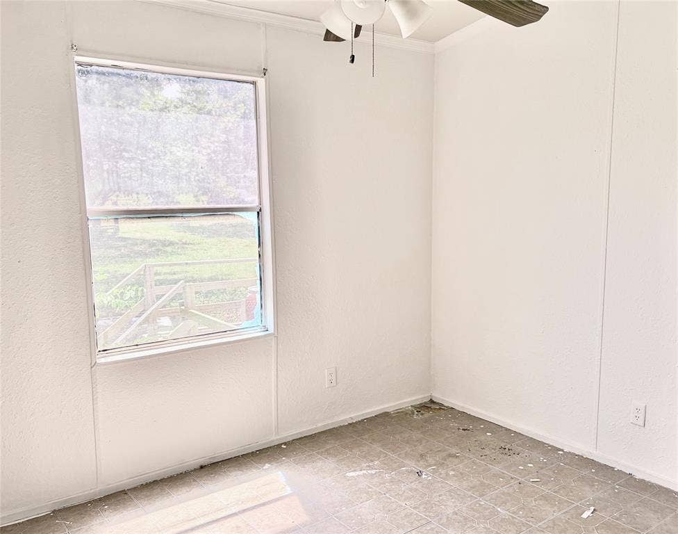 2021 S Weatherford Road, Midlothian, TX 76065 2021 S Weatherford Road, Midlothian, TX 76065
