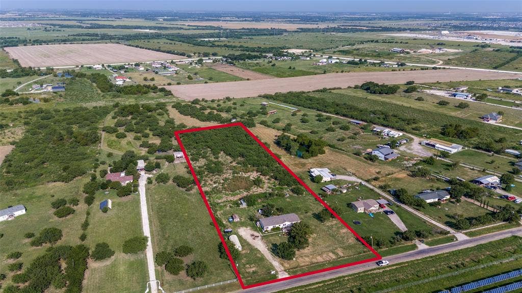 2021 S Weatherford Road, Midlothian, TX 76065 2021 S Weatherford Road, Midlothian, TX 76065