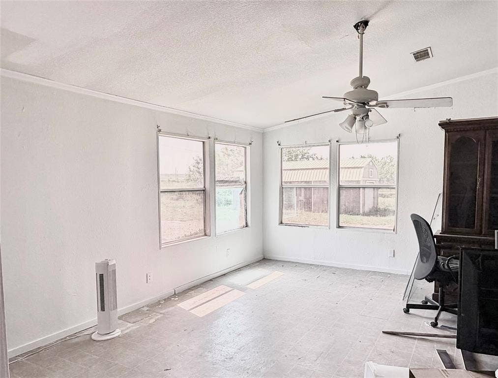 2021 S Weatherford Road, Midlothian, TX 76065 2021 S Weatherford Road, Midlothian, TX 76065