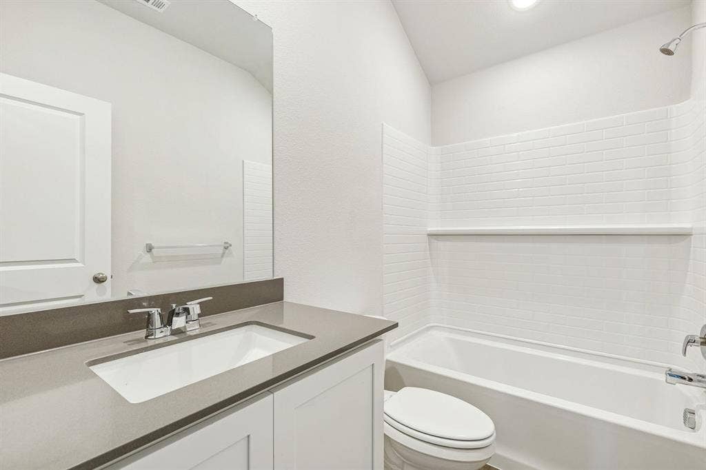 3711 Brewster, Royse City, TX 75189 Representative (11)
