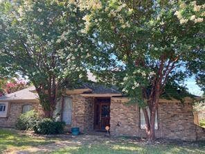 Property photo for 918 Spring Brook Drive, Allen, TX