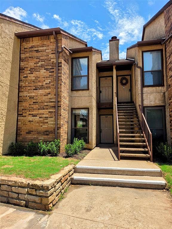 Property photo for 2103 Friendly Drive, #3211, Arlington, TX