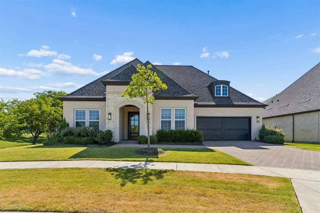 350 Pearland Drive, Prosper, TX 75078