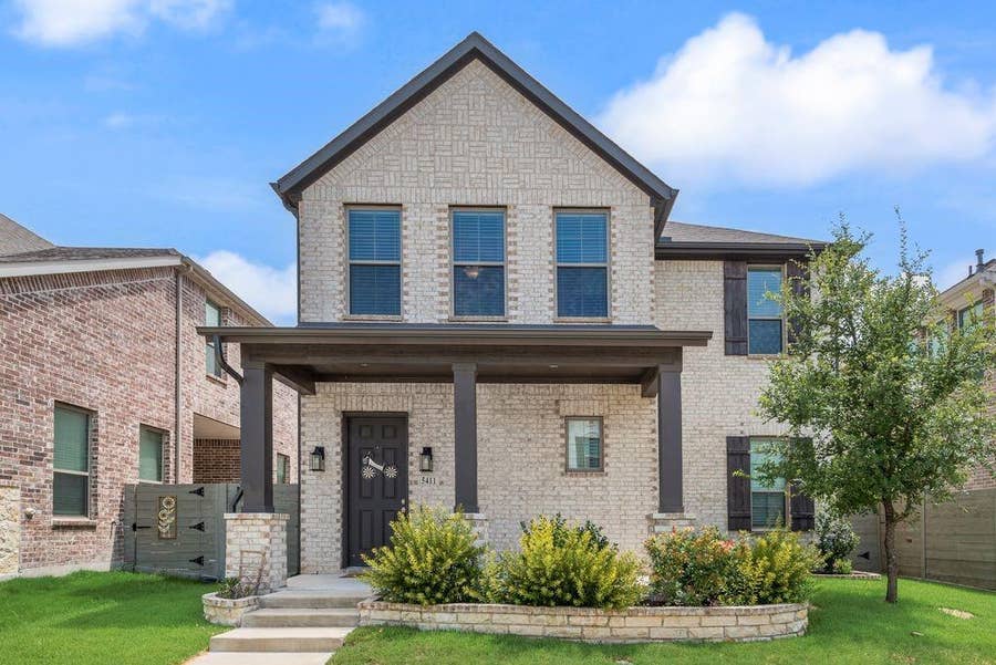 Property photo for 5411 Waterloo Drive, Sachse, TX