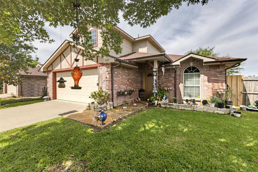 Property photo for 1601 Key Biscayne Drive, Dallas, TX