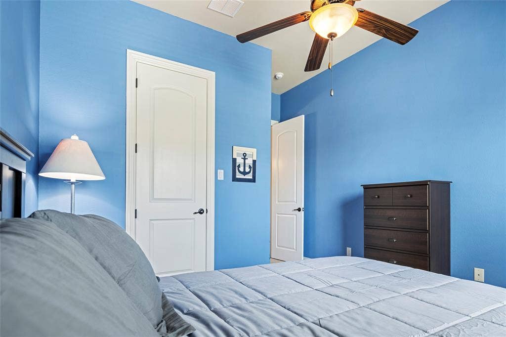 8721 Ludlow Drive, Frisco, TX 75036 8721 Ludlow Drive, Frisco, TX 75036