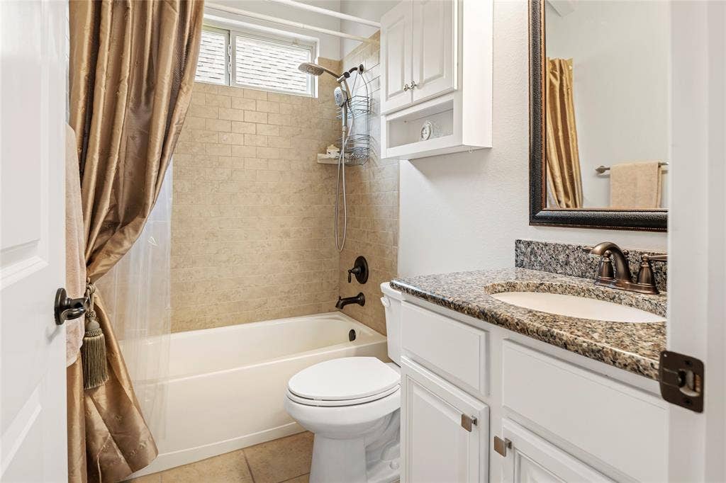 8721 Ludlow Drive, Frisco, TX 75036 8721 Ludlow Drive, Frisco, TX 75036