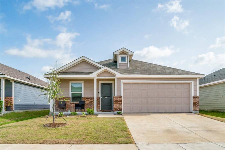 Property photo for 310 Mahogany Grove Lane, Princeton, TX
