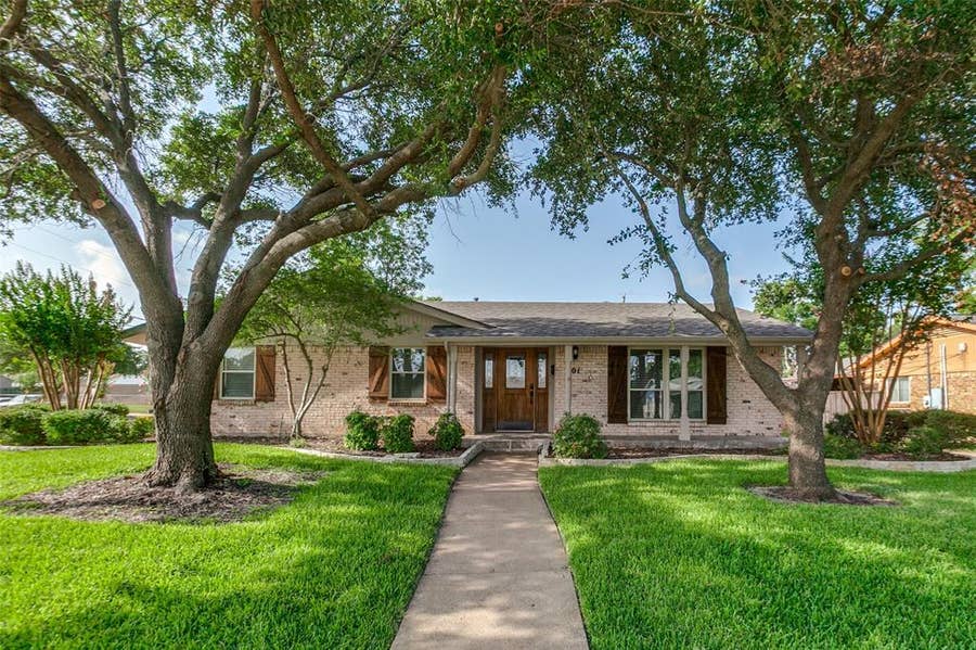 Property photo for 701 Brentwood Lane, Richardson, TX