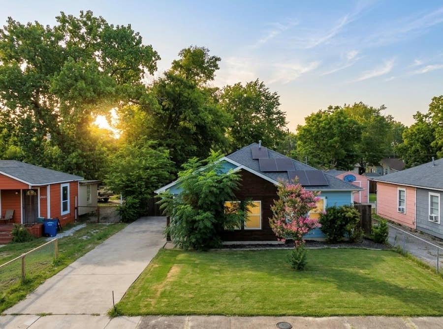 Property photo for 2655 Jennings Avenue, Dallas, TX