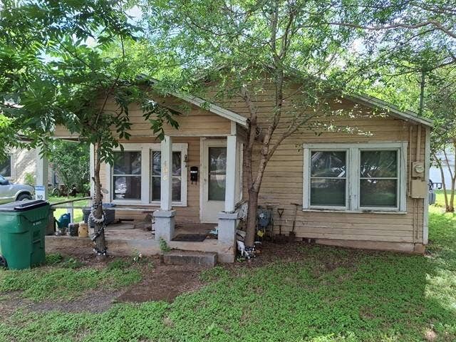 Property photo for 408 S HARRISON Street, McGregor, TX
