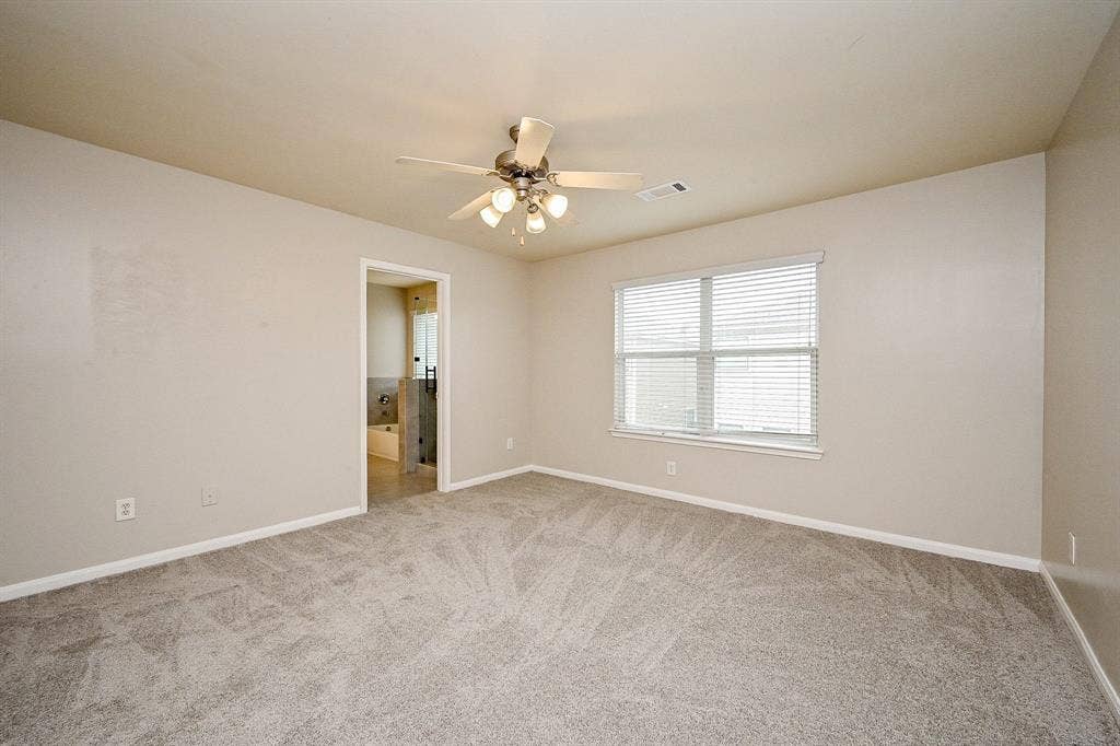 6127 Yorkglen Manor Lane, Houston, TX 77084 6127 Yorkglen Manor Lane, Houston, TX 77084