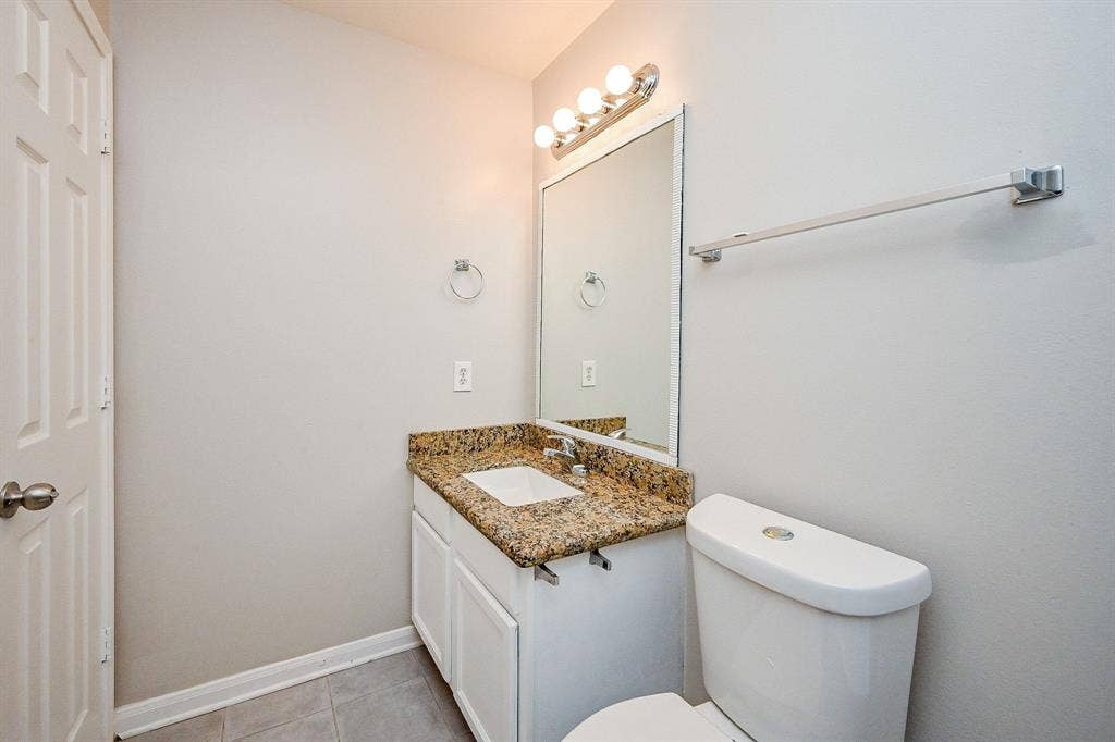 6127 Yorkglen Manor Lane, Houston, TX 77084 6127 Yorkglen Manor Lane, Houston, TX 77084