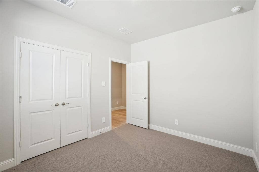 4011 Benbrook Drive, Farmersville, TX 75442 Photo is not of the actual home, but is an inspirational photo of builder’s model home and may depict options, furnishings, and/or decorator features that are not included.