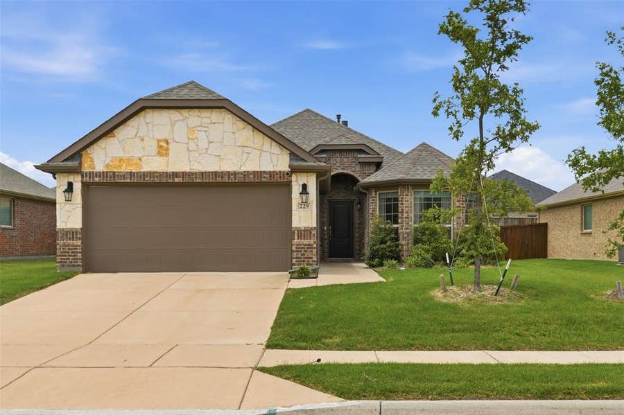 Property photo for 229 Penn Street, Anna, TX