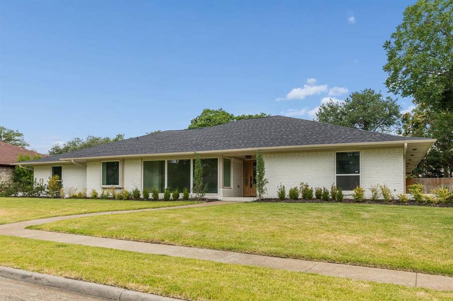 Property photo for 4331 Laren Lane, Dallas, TX