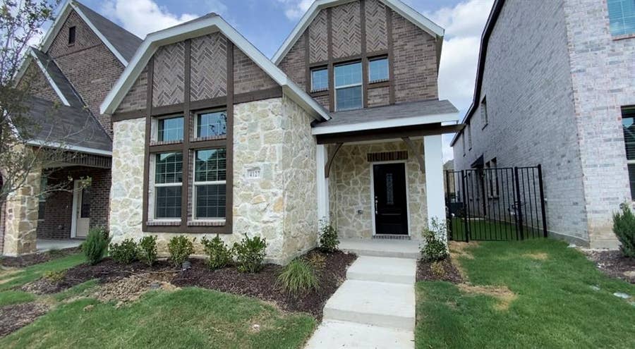 Property photo for 4127 Stockyard Station Lane, Sachse, TX