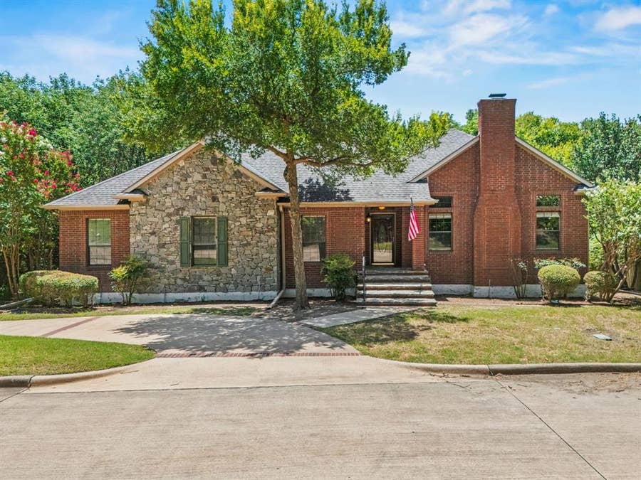 Property photo for 1207 Valley Trail, Heath, TX