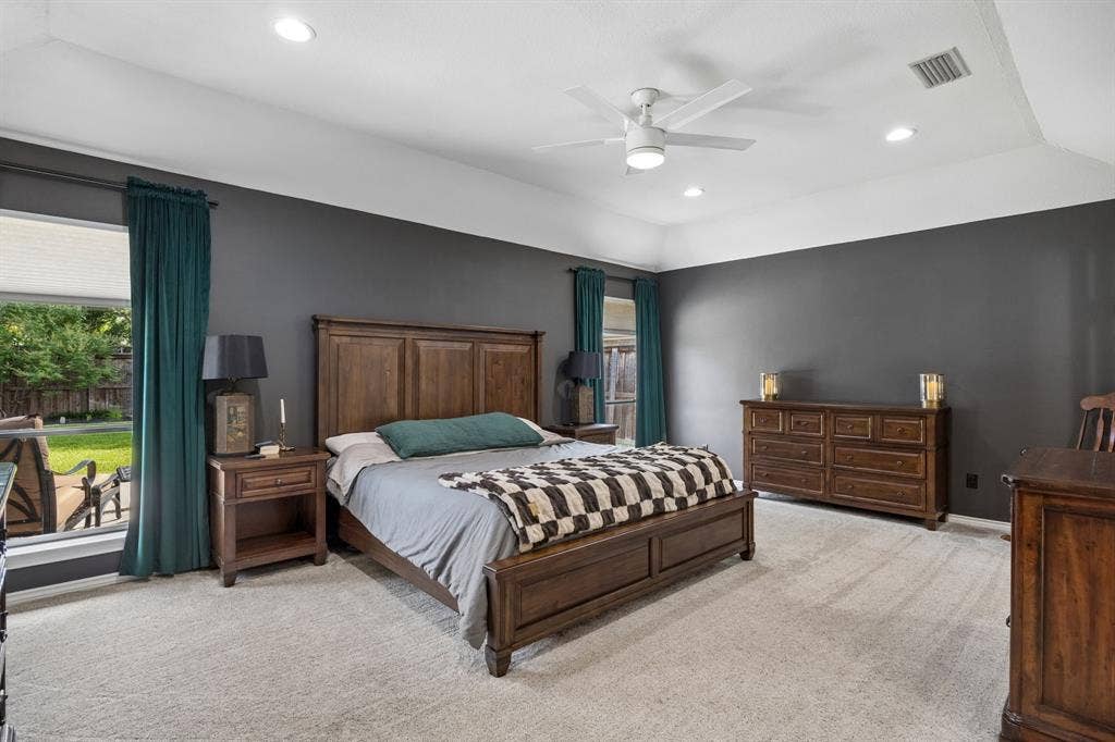 8839 Kingsley Road, Dallas, TX 75231 8839 Kingsley Road, Dallas, TX 75231