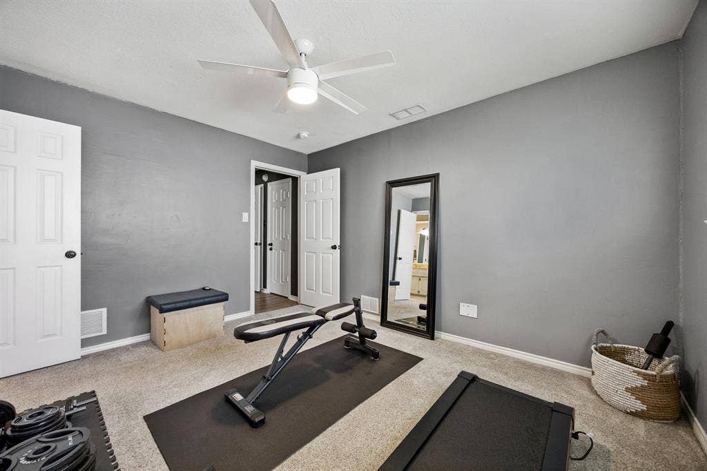8839 Kingsley Road, Dallas, TX 75231 8839 Kingsley Road, Dallas, TX 75231