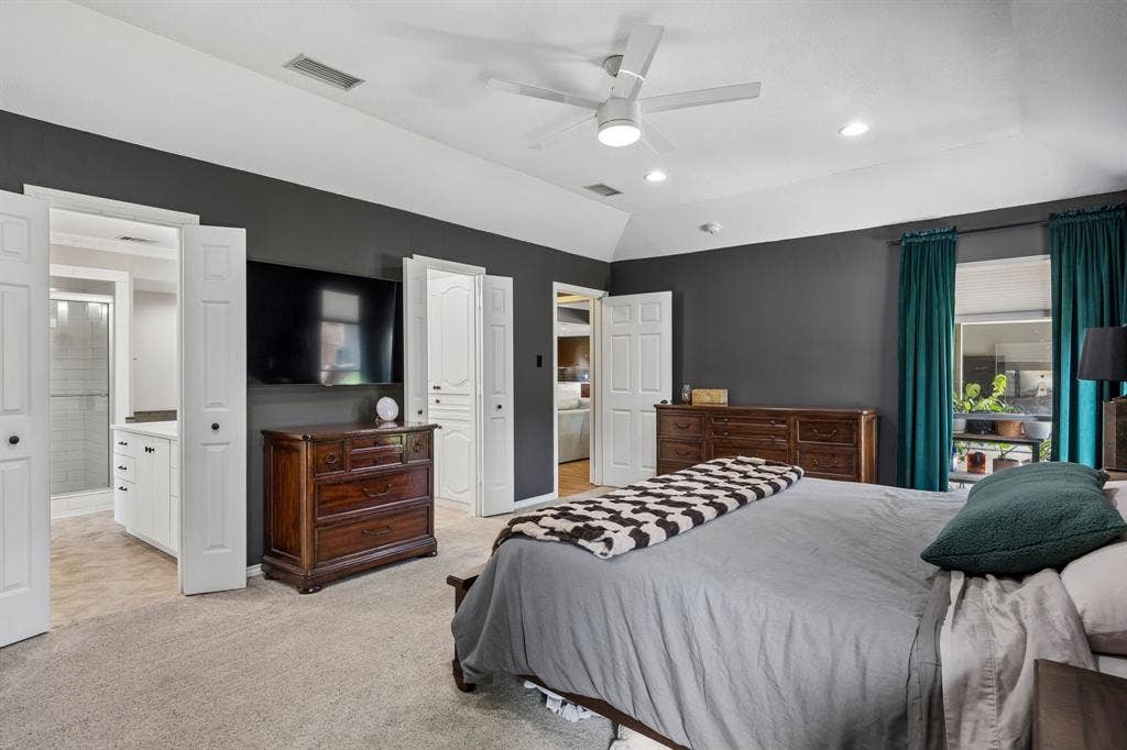8839 Kingsley Road, Dallas, TX 75231 8839 Kingsley Road, Dallas, TX 75231