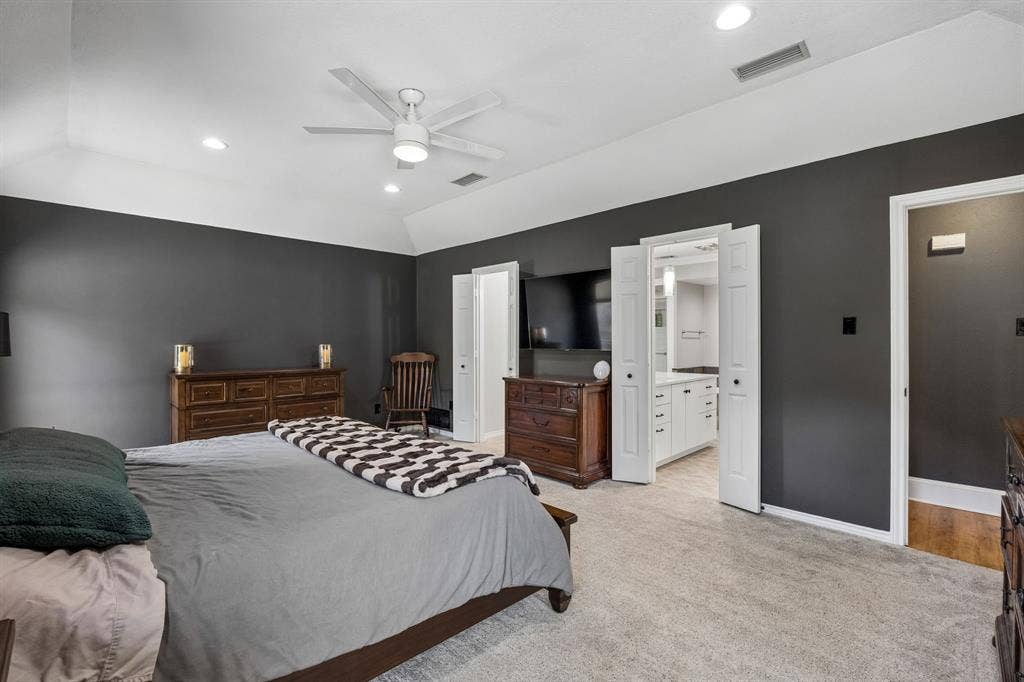 8839 Kingsley Road, Dallas, TX 75231 8839 Kingsley Road, Dallas, TX 75231