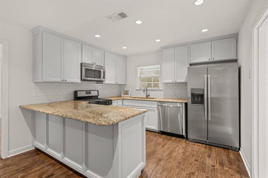 Property photo for 2725 Wayside Avenue, Fort Worth, TX