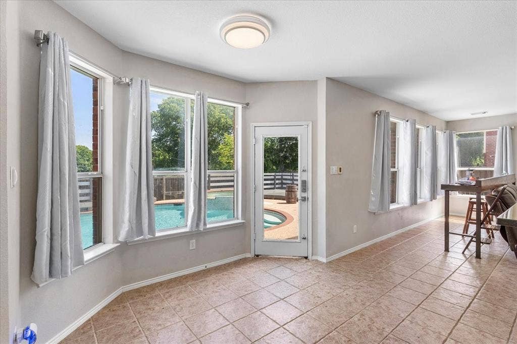 1013 Larkspur Drive, Allen, TX 75002 1013 Larkspur Drive, Allen, TX 75002