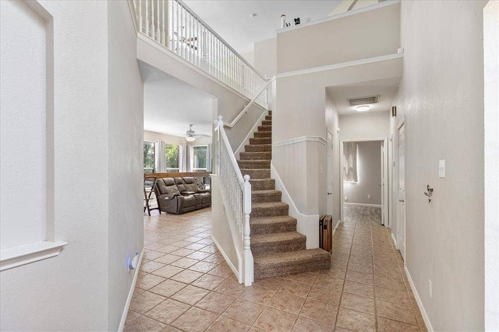1013 Larkspur Drive, Allen, TX 75002 1013 Larkspur Drive, Allen, TX 75002