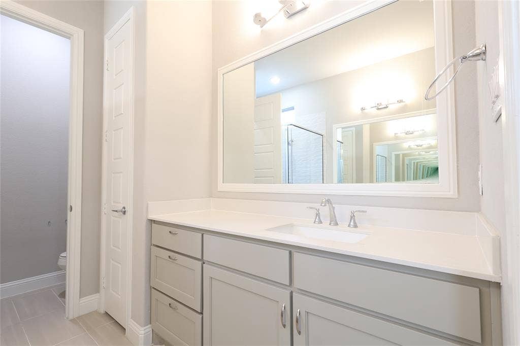 12978 Caprock Drive, Frisco, TX 75035 12978 Caprock Drive, Frisco, TX 75035