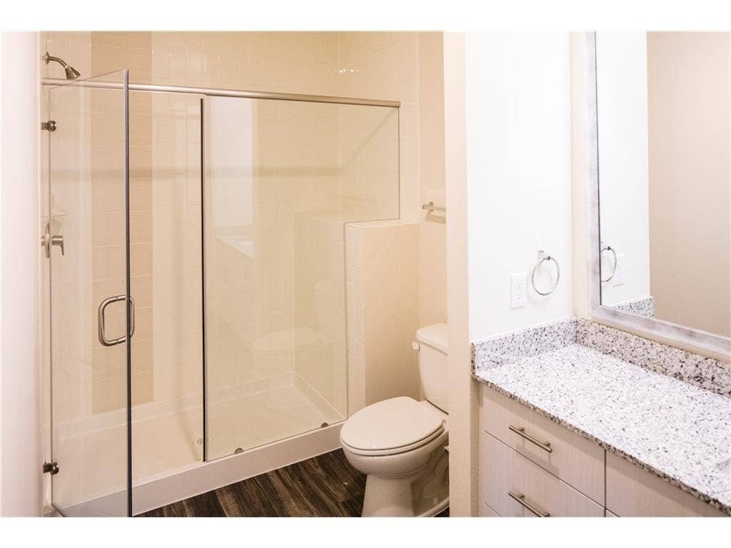 2901 W 5th Street, #101, Fort Worth, TX 76107 2901 W 5th Street, #101, Fort Worth, TX 76107