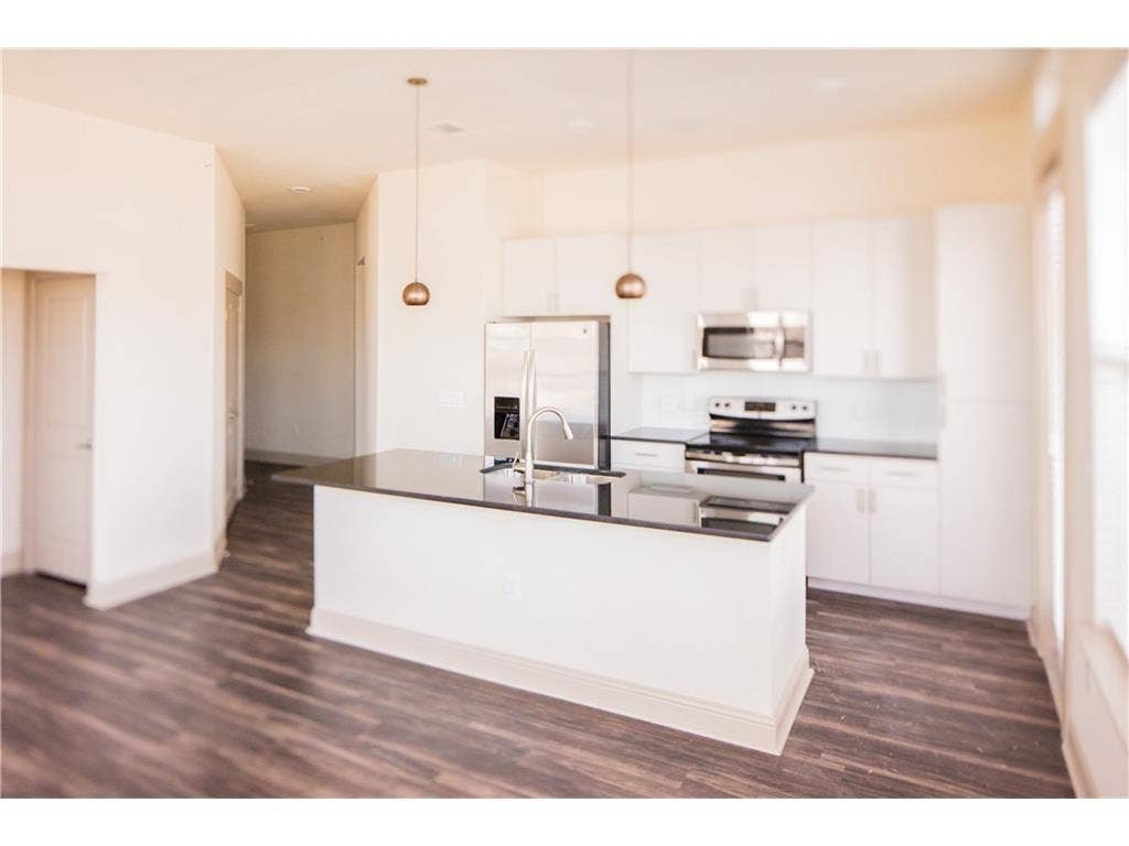 2901 W 5th Street, #101, Fort Worth, TX 76107 2901 W 5th Street, #101, Fort Worth, TX 76107