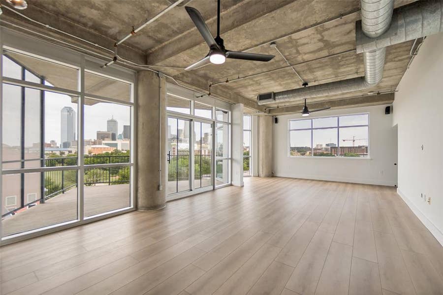 Property photo for 1001 Belleview Street, #408, Dallas, TX