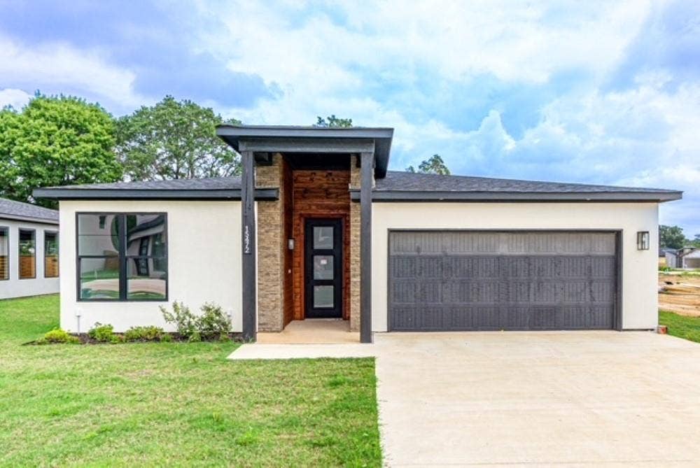 15472 Anna Lane, Lindale, TX 75771 15472 Anna Lane, Lindale, TX 75771