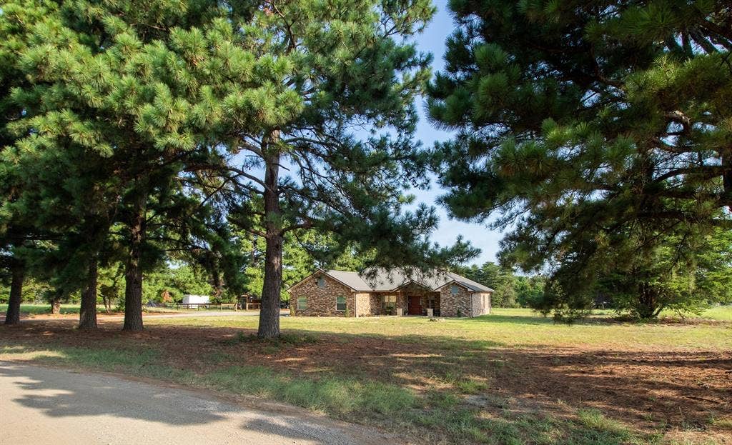 5337 Dusty Road, Athens, TX 75752 5337 Dusty Road, Athens, TX 75752