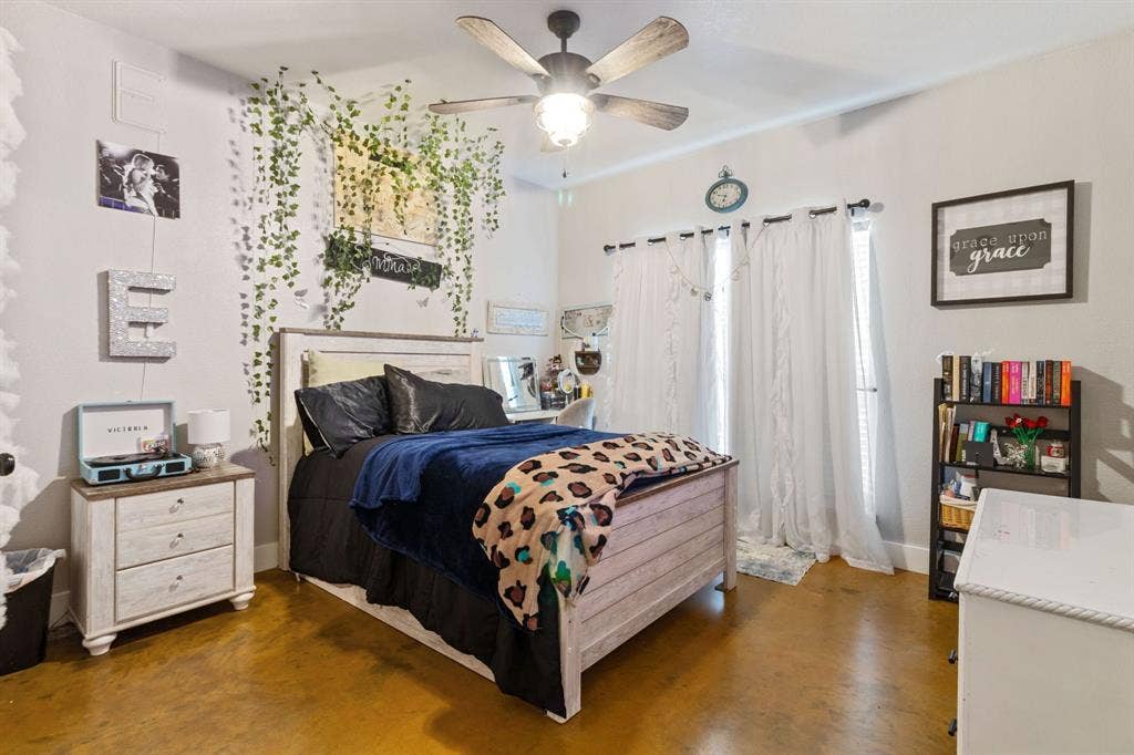 5337 Dusty Road, Athens, TX 75752 5337 Dusty Road, Athens, TX 75752