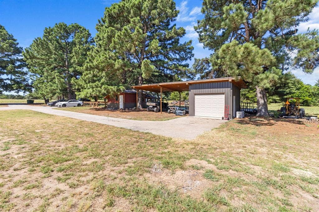 5337 Dusty Road, Athens, TX 75752 5337 Dusty Road, Athens, TX 75752