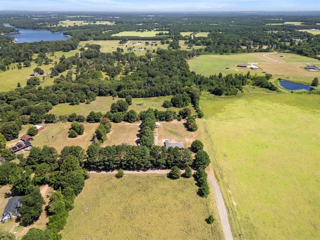 5337 Dusty Road, Athens, TX 75752 5337 Dusty Road, Athens, TX 75752