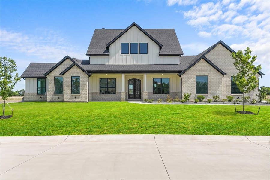 Property photo for 5370 Sunset Road, Caddo Mills, TX