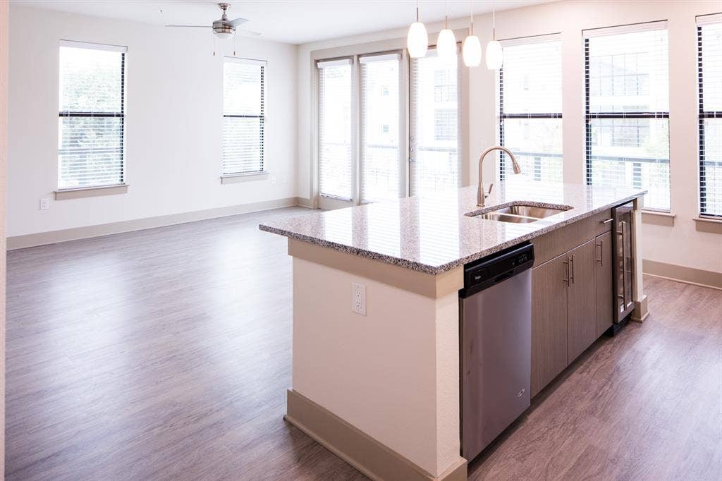 4020 Gilbert Avenue, #204, Dallas, TX 75219