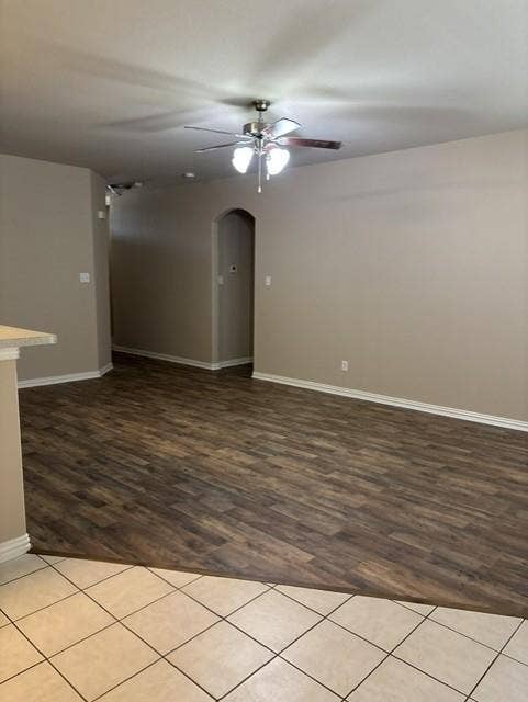 Property photo for 203 Commonwealth Circle, Waxahachie, TX